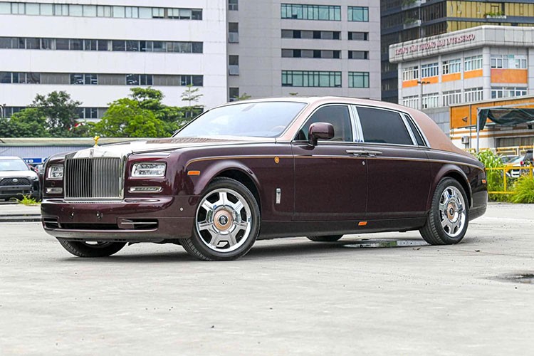 Rolls-Royce Phantom cua Trinh Van Quyet bat ngo duoc “co lai” rao ban gia soc