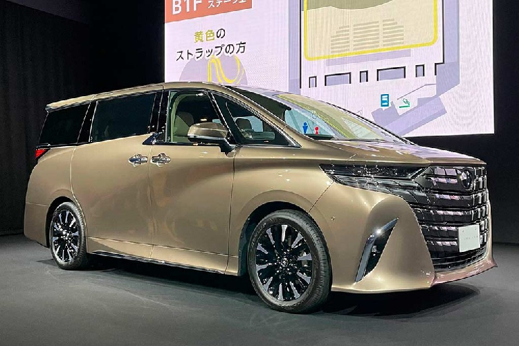 Toyota Alphard 2024 nhan coc tai Dong Nam A, sap ban o Viet Nam