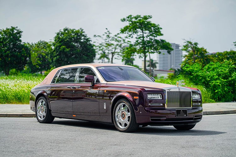 Rolls-Royce Phantom Lua Thieng rao ban 26 ty thay chu, doi bien so moi-Hinh-8