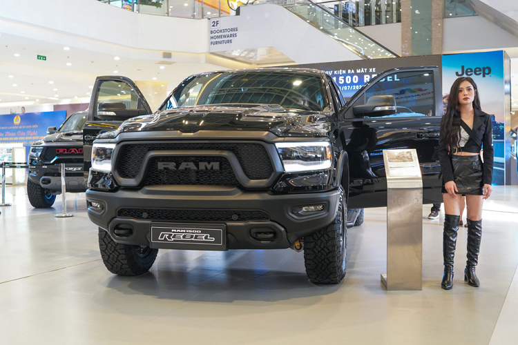 RAM 1500 Rebel tu 5,2 ty dong, chiec ban tai dat nhat Viet Nam-Hinh-4