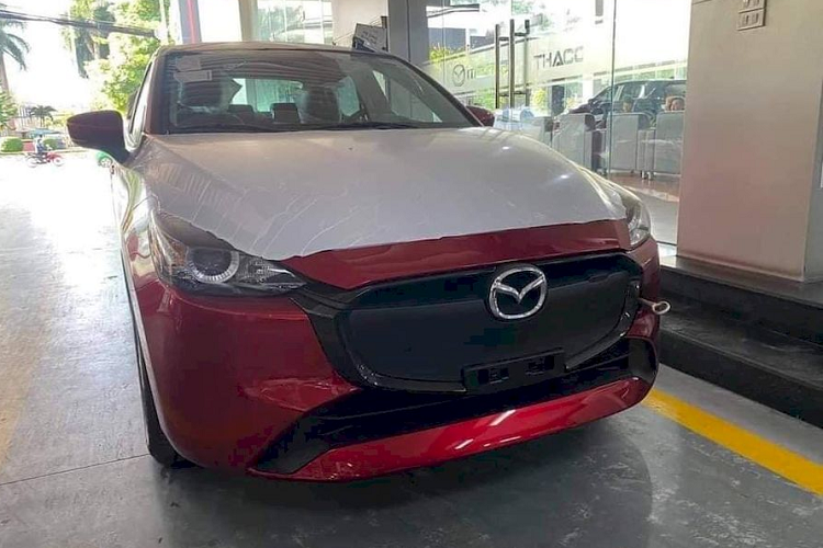 Mazda2 2023 da ve Viet Nam, co phien ban mat ca lang nhu oto dien
