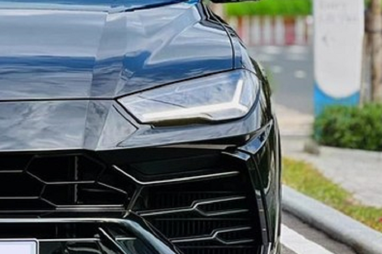 Sieu SUV Lamborghini Urus co gia ban ra sao sau khi da “khai tu“?-Hinh-11