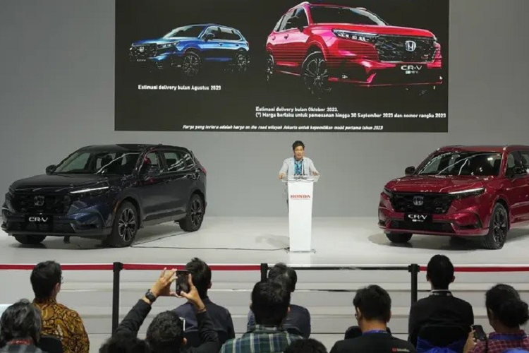 Honda CR-V 2023 sap ve Viet Nam cuoi nam nay, gia khong he re-Hinh-4