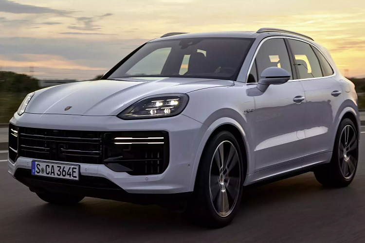 Porsche Cayenne Turbo E-Hybrid 2024, SUV “xanh” manh toi 730 ma luc