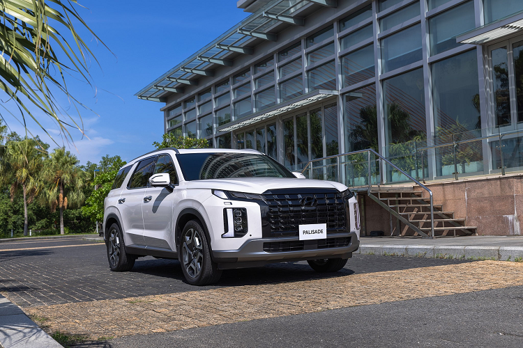 Can canh Hyundai Palisade 2024 tu hon 1,4 ty dong tai dai ly Viet-Hinh-13