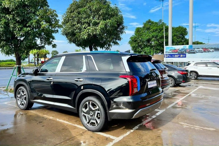 Can canh Hyundai Palisade 2024 tu hon 1,4 ty dong tai dai ly Viet-Hinh-6