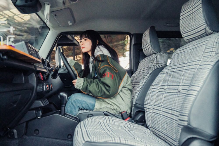 Suzuki Jimny chat choi nhu Land Rover chi voi 170 trieu dong-Hinh-7