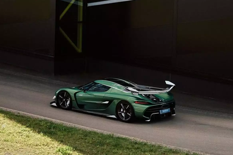 Koenigsegg Jesko Plus: bien the Jesko bi mat, chua ai tung nghe den-Hinh-6