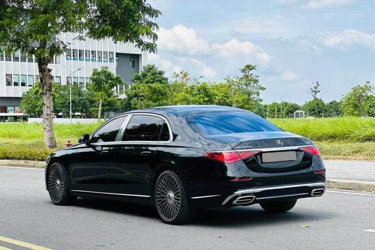 Mercedes-Maybach S580 chay 1 nam, dai gia Ha Noi 