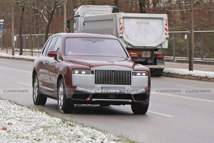 Rolls-Royce Cullinan 2025 - SUV sieu sang ban nang cap 