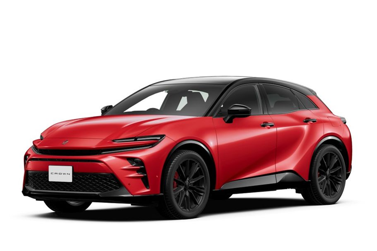 Toyota Crown Sport PHEV tu 1,3 ty dong “an” chi 4,9 lit xang/100 km