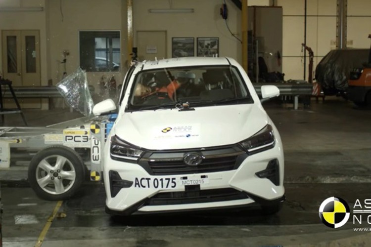 Loạt ôtô Toyota dính bê bối an toàn, nhiều xe đang bán ở Việt Nam - Hình 3 Loat oto Toyota dinh be boi an toan, nhieu xe dang ban o Viet Nam-Hinh-3