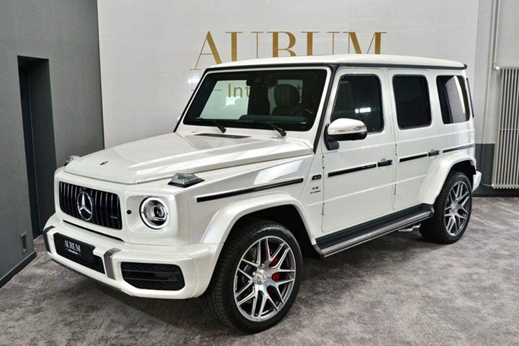 Huan “hoa hong” tang vo Mercedes-AMG G63 hon 8 ty, bien so gan nua ty dong-Hinh-7