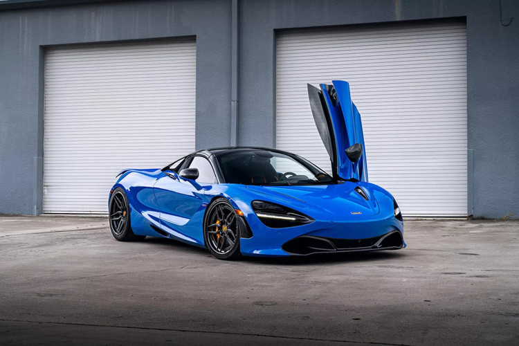 McLaren 720S Spider dep an tuong voi 