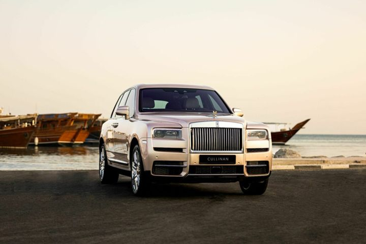 Rolls-Royce dat doanh so ky luc hon 6.000 xe trong nam 2023-Hinh-3