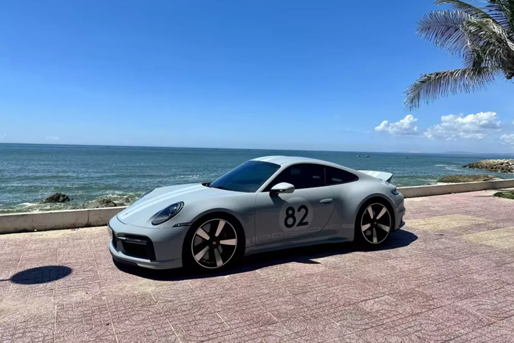 Cuong Do la sap di “phuot” 35.000 km cung Porsche 911 Sport Classic-Hinh-6