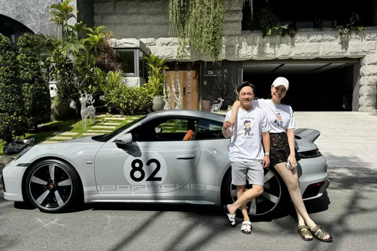 Cuong Do la sap di “phuot” 35.000 km cung Porsche 911 Sport Classic