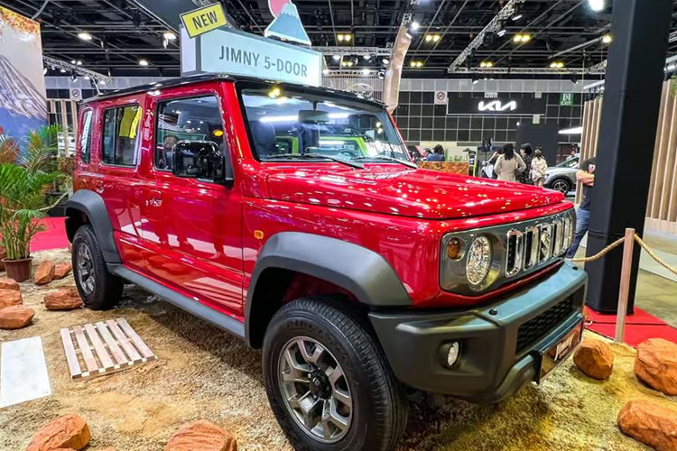 Suzuki Jimny 5 sap mo ban tai Dong Nam A, cho ngay ve Viet Nam-Hinh-8