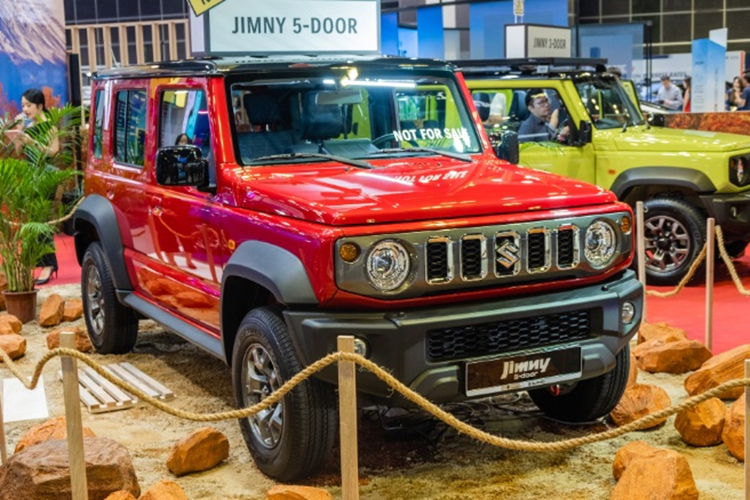 Suzuki Jimny 5 sap mo ban tai Dong Nam A, cho ngay ve Viet Nam