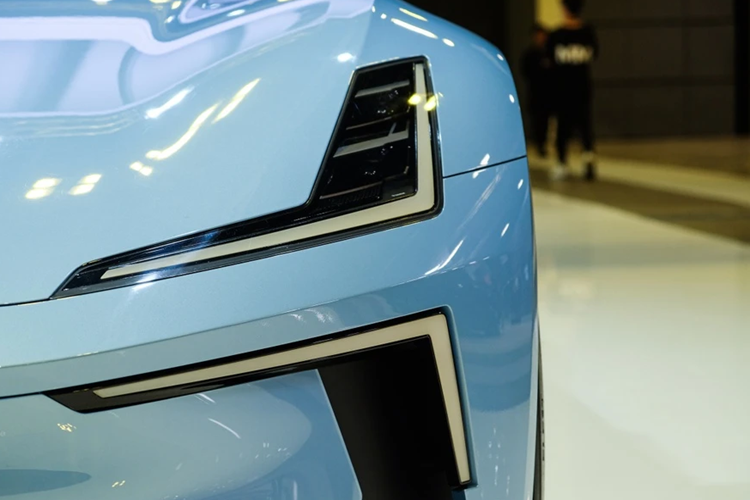 Polestar Electric Roadster, sieu xe dien mui tran chi 200.000 USD-Hinh-3