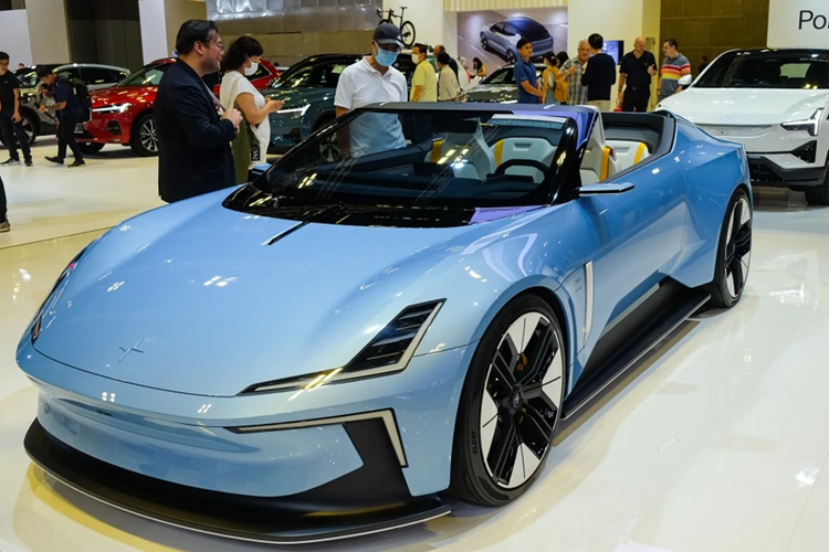 Polestar Electric Roadster, sieu xe dien mui tran chi 200.000 USD