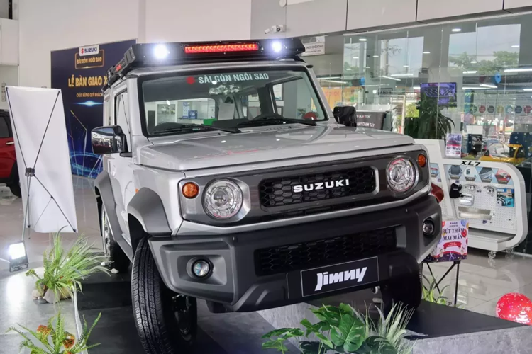 Suzuki Jimny 2024 duoi 800 trieu tai Viet Nam lieu co “chay hang“?-Hinh-2