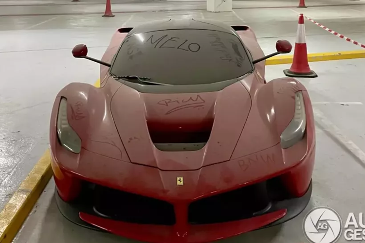 Ferrari LaFerrari trieu do bi dan choi Trung Dong vut xo phu bui?