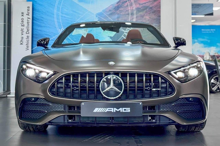 Danh gia Mercedes-AMG SL43 gia gan 7 ty dong tai Viet Nam-Hinh-15