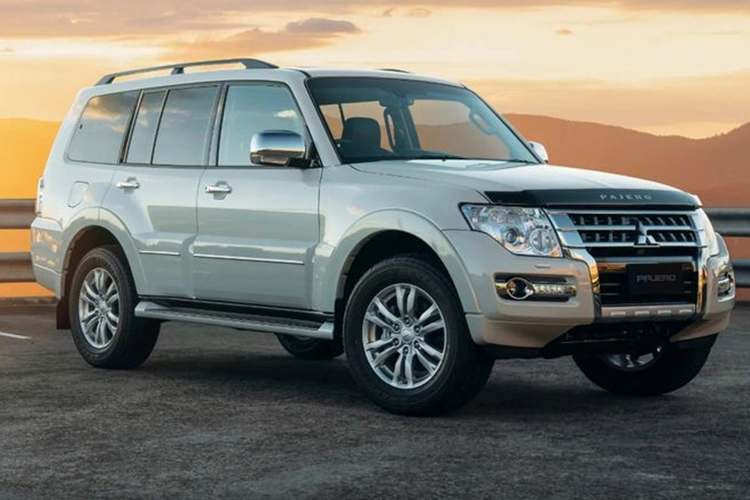 Mitsubishi Pajero the he moi co the tro thanh xe SUV hang sang?