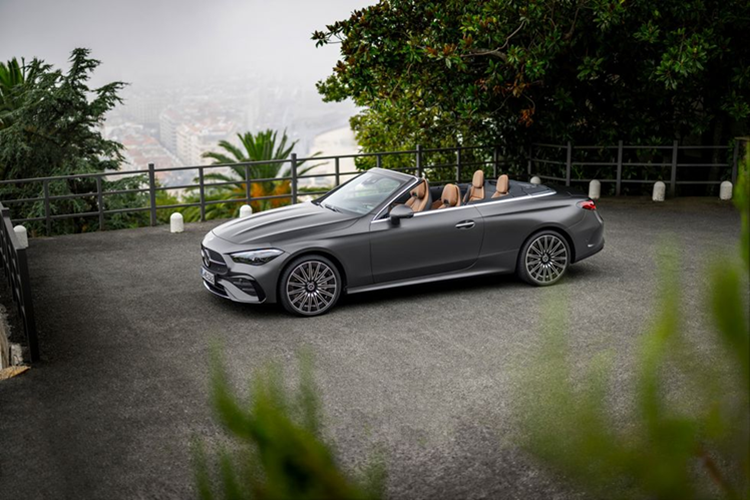Chi tiết Mercedes-Benz CLE Cabriolet 2024 - coupe mui trần động cơ hybrid - Hình 8 Chi tiet Mercedes-Benz CLE Cabriolet 2024 - coupe mui tran dong co hybrid-Hinh-8
