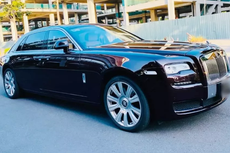 Rolls-Royce Ghost cua 1 ty phu do la Viet Nam len san xe cu-Hinh-2