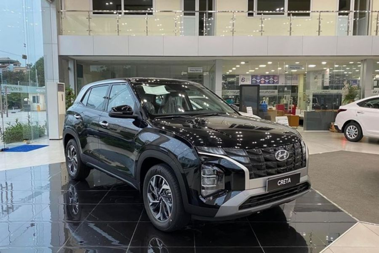 Gia xe Hyundai Creta tieu chuan tai Viet Nam chi con 579 trieu dong