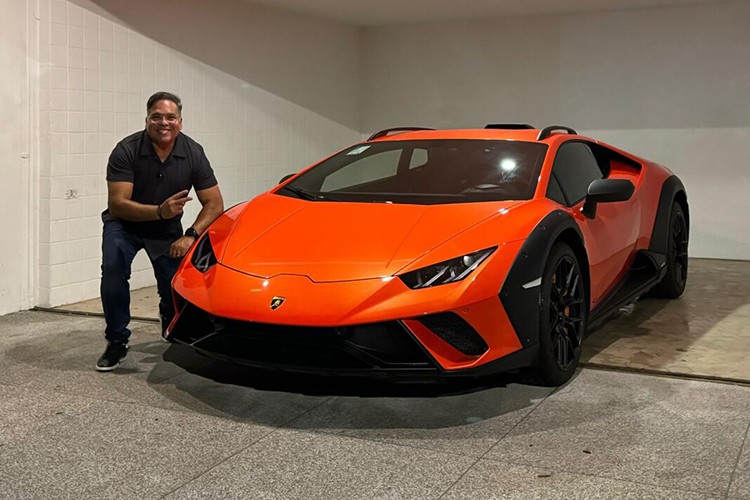 Sieu xe off-road Lamborghini Huracan Sterrato dau tien den Brazil-Hinh-7