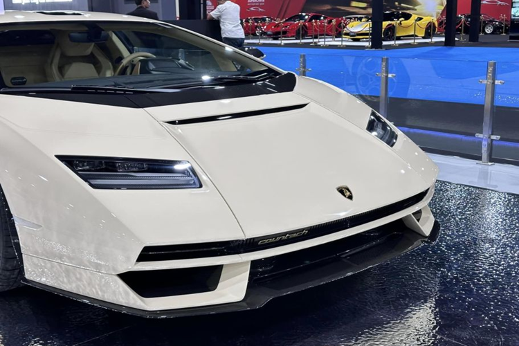 Can canh Lamborghini Countach gan 300 ty dong tai Dong Nam A-Hinh-3