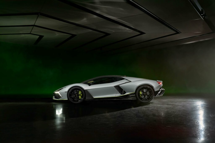 Chiem nguong chiec Lamborghini Revuelto Ad Personam “doc nhat vo nhi