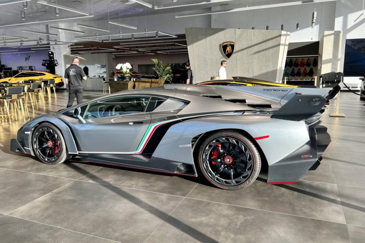 Khong the tin duoc chiec Lamborghini Veneno co gia hon 330 ty dong-Hinh-6