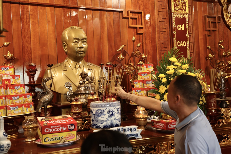 Canh tuong ben trong So Chi huy chien dich Dien Bien Phu-Hinh-12