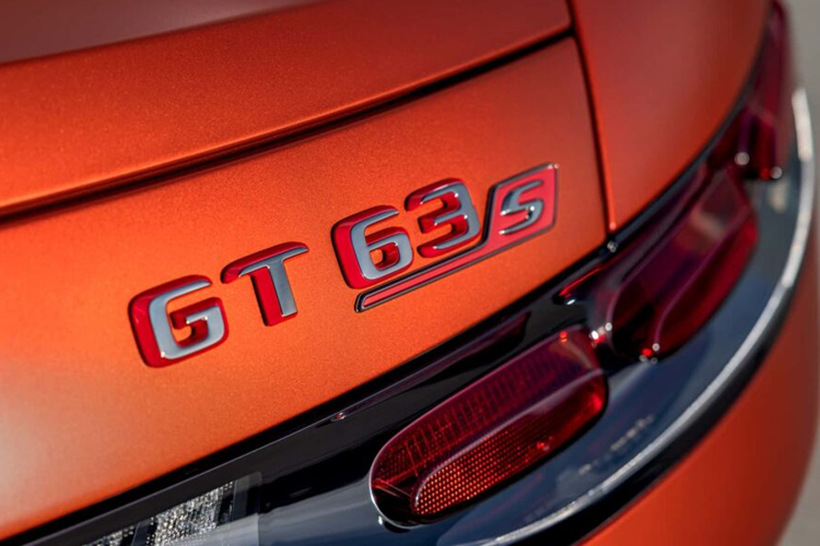 Mercedes-AMG GT 63 S E Performance so huu kha nang tang toc hang dau-Hinh-11