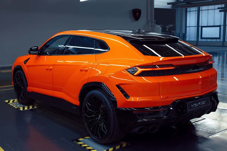 Lamborghini Urus SE - sieu SUV hybrid dau tien thuong hieu sieu bo-Hinh-11