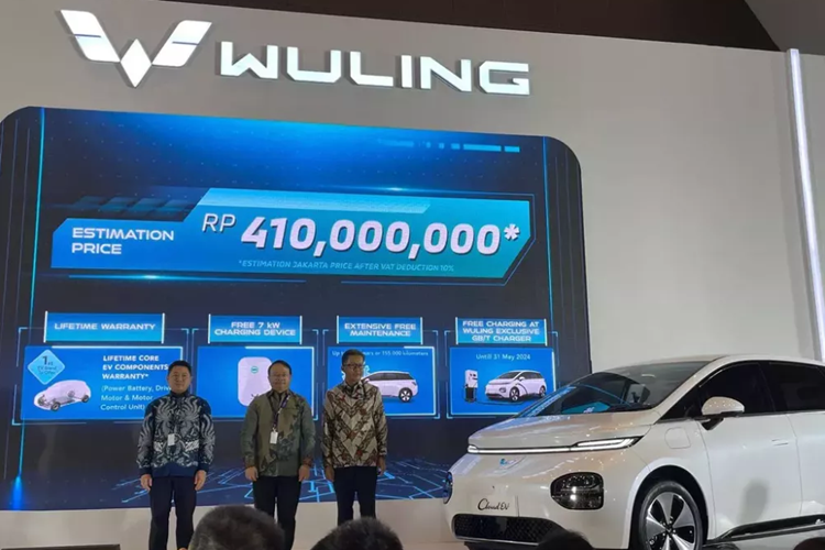 Wuling Cloud EV 2024 tu 644 trieu dong tai Indonesia, co ve Viet Nam?-Hinh-2