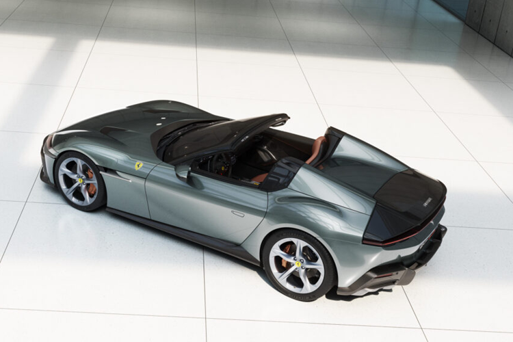 Ferrari 12Cilindri 2024 van su dung dong co V12, tu 423.000 USD-Hinh-15