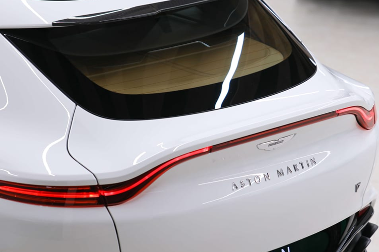 Aston Martin DBX707 - SUV nhanh nhat the gioi gan 22 ty ve Viet Nam-Hinh-8