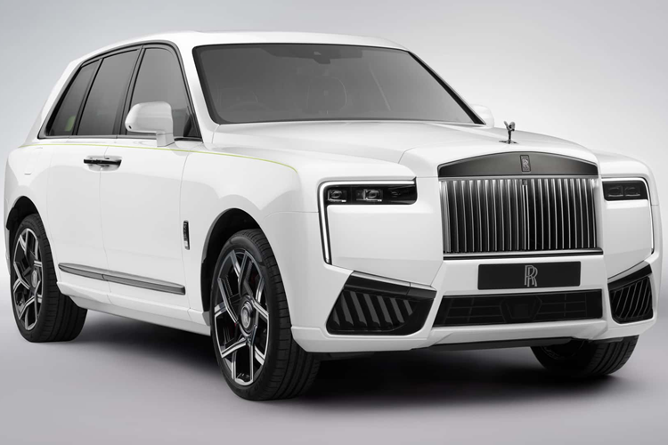 Chi tiet SUV Rolls-Royce Cullinan Series II Black Badge 2024 moi