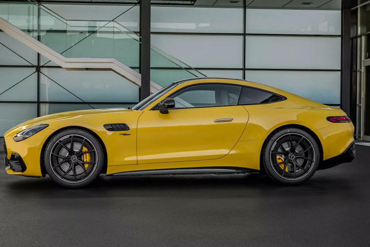 Mercedes-AMG GT 43 Coupe 2025 