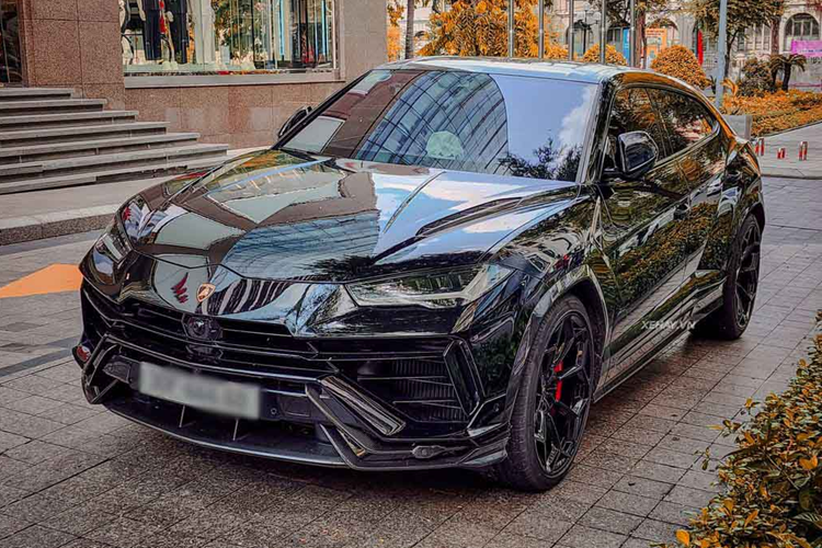 Tom gon Lamborghini Urus Performante 