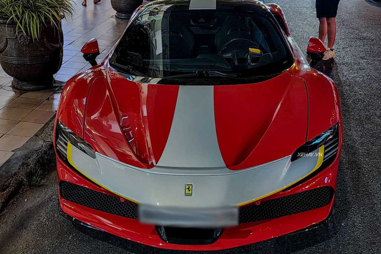 Ferrari SF90 Stradale do goi Assetto Fiorano hon 1,4 ty o Sai Gon-Hinh-2