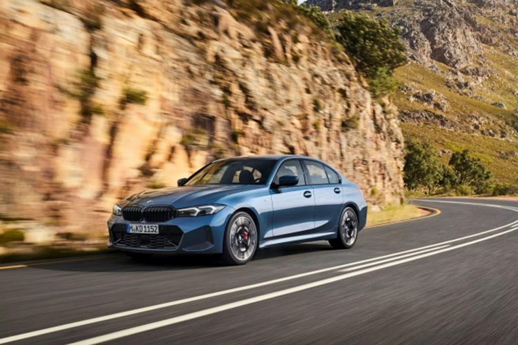 BMW 3-Series 2025 nang cap dong co, gia tang toi tang 2.000 USD-Hinh-2