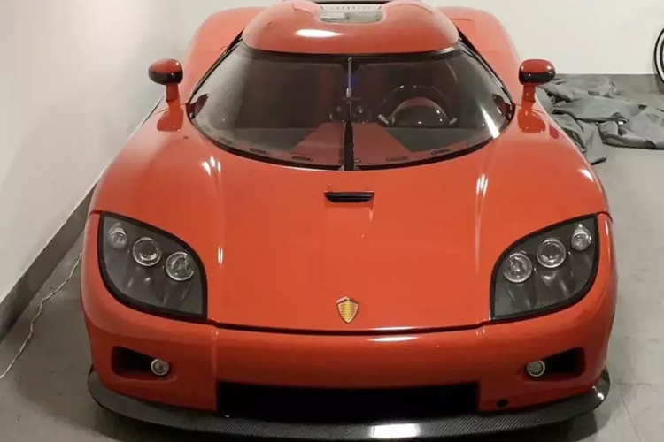 Koenigsegg CCX trieu do doc nhat Viet Nam lan dau lo noi that