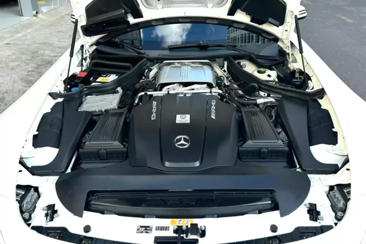 Can canh Mercedes-AMG GT Roadster doc nhat Viet Nam gia 7,3 ty-Hinh-8