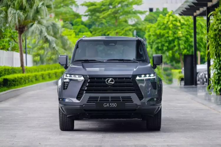 Can canh SUV hang sang Lexus GX 2024 hon 6 ty tai Viet Nam-Hinh-13